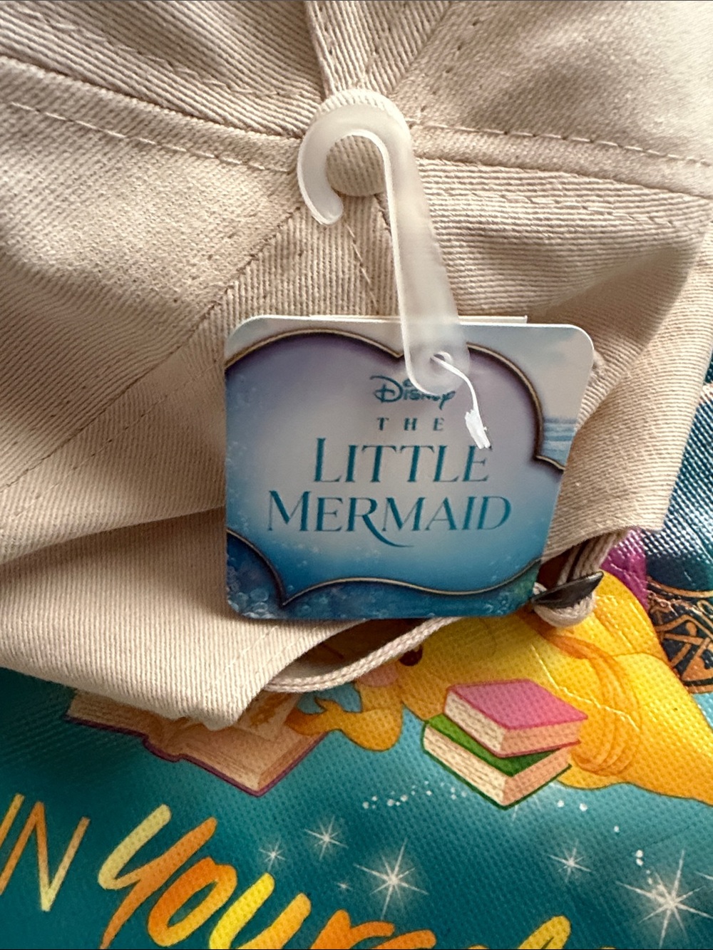 Disney The Little Mermaid Cap  and Believe in Yourself Bag - Picture 4 of 5